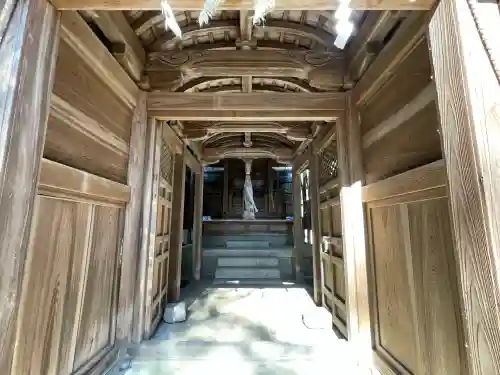 八幡神社(田中江)の{uncategorized: "未分類", other: "その他", undefined: "問題あり", building: "その他建物", grave: "お墓", sacred_gate: "鳥居", guardian: "狛犬", statue: "像", buddha: "仏像", history: "歴史", nature: "自然", garden: "庭園", animal: "動物", pagoda: "塔", temizu: "手水舎", mountain_gate: "山門・神門", sanctuary: "本殿・本堂", subordinate: "末社・摂社", art: "芸術", scenery: "景色", jizo: "地蔵", ema: "絵馬", goshuin: "御朱印", omikuji: "おみくじ", items: "授与品その他", amulet: "お守り", goshuincho: "御朱印帳", eats: "食事", festival: "お祭り", votive_dance: "神楽", shichigosan: "七五三参", wedding: "結婚式", experience: "体験その他", initially: "初詣", around: "周辺", anti_infection: "感染症対策"}