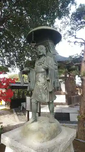 松林寺の像