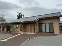 氷鉋斗賣神社の{uncategorized: "未分類", other: "その他", undefined: "問題あり", building: "その他建物", grave: "お墓", sacred_gate: "鳥居", guardian: "狛犬", statue: "像", buddha: "仏像", history: "歴史", nature: "自然", garden: "庭園", animal: "動物", pagoda: "塔", temizu: "手水舎", mountain_gate: "山門・神門", sanctuary: "本殿・本堂", subordinate: "末社・摂社", art: "芸術", scenery: "景色", jizo: "地蔵", ema: "絵馬", goshuin: "御朱印", omikuji: "おみくじ", items: "授与品その他", amulet: "お守り", goshuincho: "御朱印帳", eats: "食事", festival: "お祭り", votive_dance: "神楽", shichigosan: "七五三参", wedding: "結婚式", experience: "体験その他", initially: "初詣", around: "周辺", anti_infection: "感染症対策"}