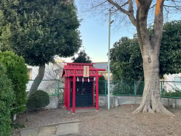 大宮浅間神社の{uncategorized: "未分類", other: "その他", undefined: "問題あり", building: "その他建物", grave: "お墓", sacred_gate: "鳥居", guardian: "狛犬", statue: "像", buddha: "仏像", history: "歴史", nature: "自然", garden: "庭園", animal: "動物", pagoda: "塔", temizu: "手水舎", mountain_gate: "山門・神門", sanctuary: "本殿・本堂", subordinate: "末社・摂社", art: "芸術", scenery: "景色", jizo: "地蔵", ema: "絵馬", goshuin: "御朱印", omikuji: "おみくじ", items: "授与品その他", amulet: "お守り", goshuincho: "御朱印帳", eats: "食事", festival: "お祭り", votive_dance: "神楽", shichigosan: "七五三参", wedding: "結婚式", experience: "体験その他", initially: "初詣", around: "周辺", anti_infection: "感染症対策"}