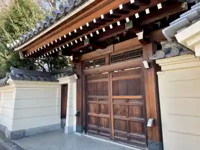 高円寺の山門・神門