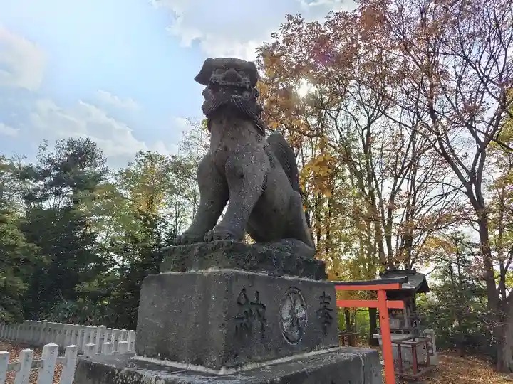 滝川神社の狛犬