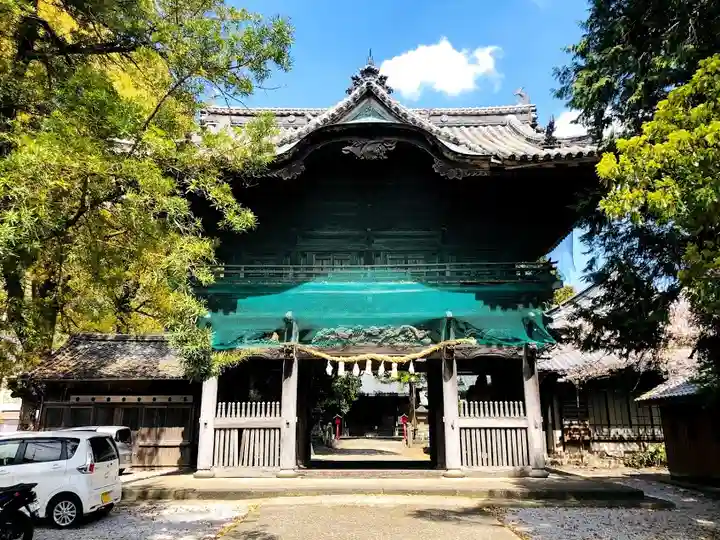 赤八幡社の山門・神門