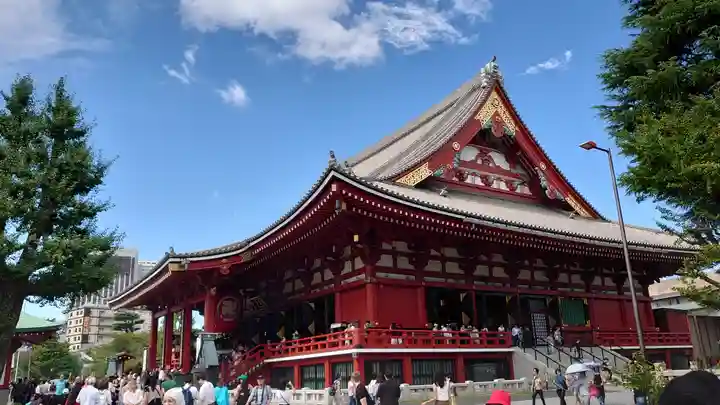 浅草寺の本殿・本堂