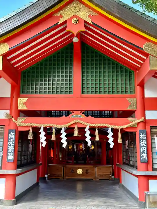 足の神様 服部天神宮の本殿・本堂