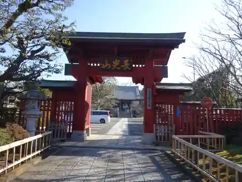 妙蓮寺の山門