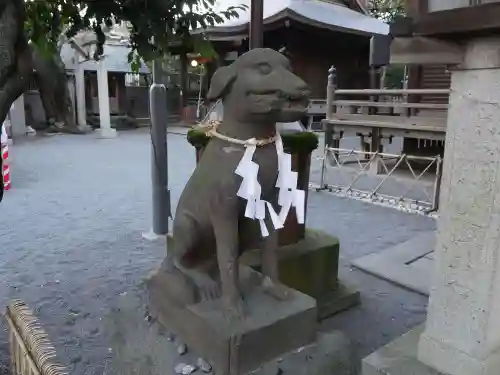 嶺御嶽神社の狛犬