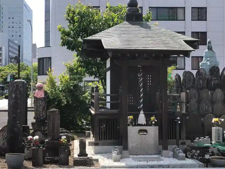 喜光山 慈恩寺の{uncategorized: "未分類", other: "その他", undefined: "問題あり", building: "その他建物", grave: "お墓", sacred_gate: "鳥居", guardian: "狛犬", statue: "像", buddha: "仏像", history: "歴史", nature: "自然", garden: "庭園", animal: "動物", pagoda: "塔", temizu: "手水舎", mountain_gate: "山門・神門", sanctuary: "本殿・本堂", subordinate: "末社・摂社", art: "芸術", scenery: "景色", jizo: "地蔵", ema: "絵馬", goshuin: "御朱印", omikuji: "おみくじ", items: "授与品その他", amulet: "お守り", goshuincho: "御朱印帳", eats: "食事", festival: "お祭り", votive_dance: "神楽", shichigosan: "七五三参", wedding: "結婚式", experience: "体験その他", initially: "初詣", around: "周辺", anti_infection: "感染症対策"}
