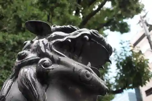 三吉神社の狛犬