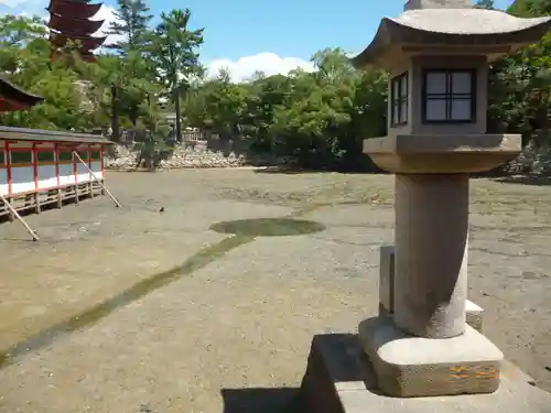 厳島神社の庭園