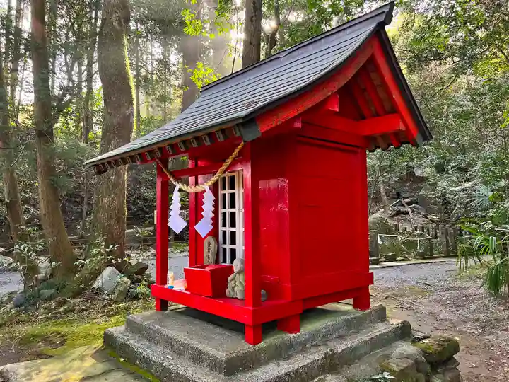 東霧島神社の末社・摂社