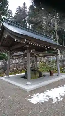 気多若宮神社の手水舎