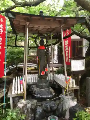 西法寺の地蔵