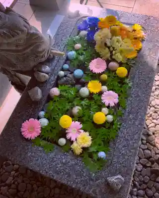 滑川神社 - 仕事と子どもの守り神の手水舎