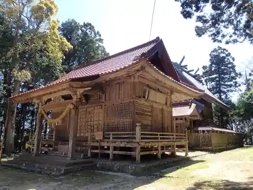 能義神社の本殿