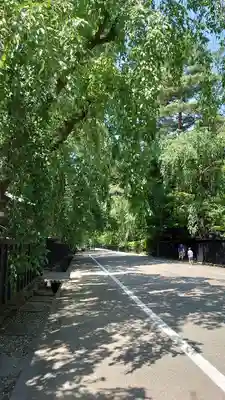 横手神明社の周辺