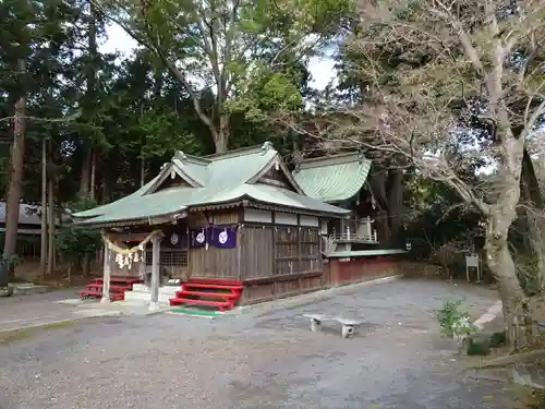 羽梨山神社の本殿・本堂