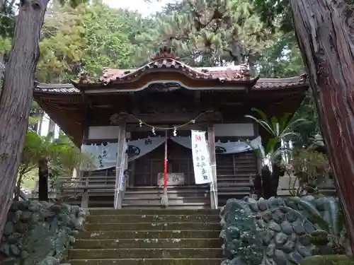 素盞嗚神社の本殿