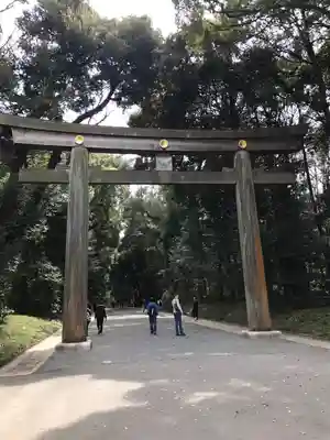 明治神宮の鳥居