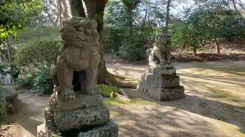 永世神社の狛犬