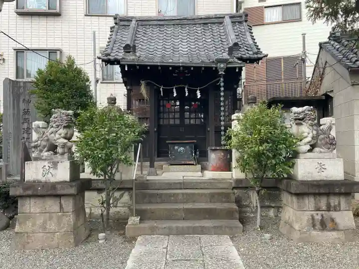 亀戸水神社の{uncategorized: "未分類", other: "その他", undefined: "問題あり", building: "その他建物", grave: "お墓", sacred_gate: "鳥居", guardian: "狛犬", statue: "像", buddha: "仏像", history: "歴史", nature: "自然", garden: "庭園", animal: "動物", pagoda: "塔", temizu: "手水舎", mountain_gate: "山門・神門", sanctuary: "本殿・本堂", subordinate: "末社・摂社", art: "芸術", scenery: "景色", jizo: "地蔵", ema: "絵馬", goshuin: "御朱印", omikuji: "おみくじ", items: "授与品その他", amulet: "お守り", goshuincho: "御朱印帳", eats: "食事", festival: "お祭り", votive_dance: "神楽", shichigosan: "七五三参", wedding: "結婚式", experience: "体験その他", initially: "初詣", around: "周辺", anti_infection: "感染症対策"}