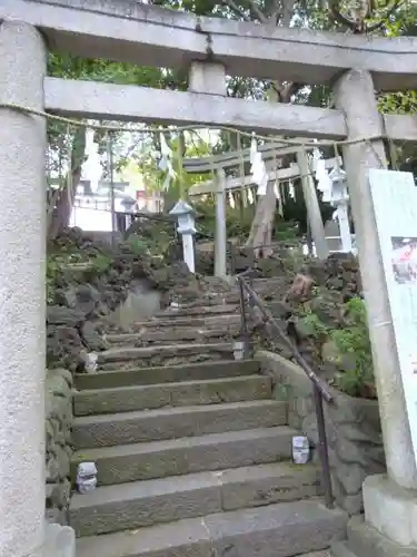 多摩川浅間神社の鳥居