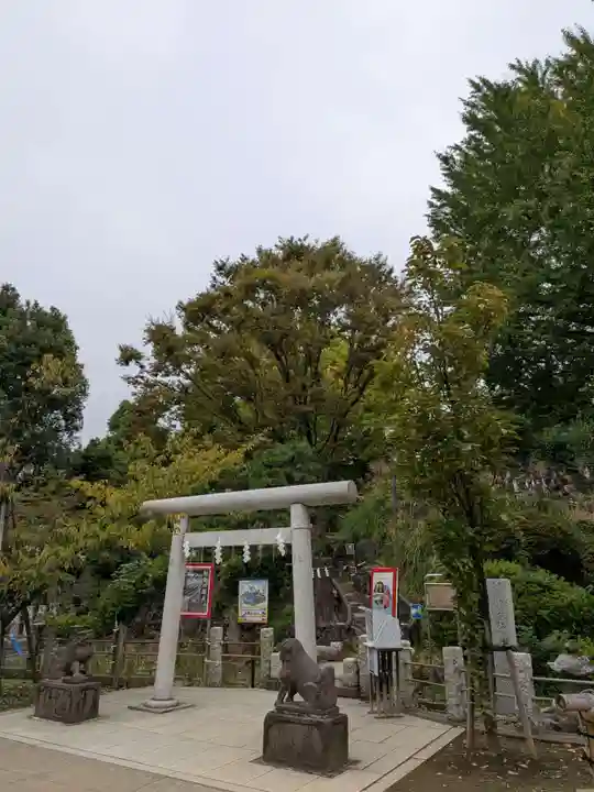 鳩森八幡神社(東京都)