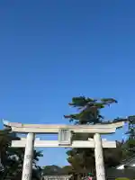 綱敷天満宮の{uncategorized: "未分類", other: "その他", undefined: "問題あり", building: "その他建物", grave: "お墓", sacred_gate: "鳥居", guardian: "狛犬", statue: "像", buddha: "仏像", history: "歴史", nature: "自然", garden: "庭園", animal: "動物", pagoda: "塔", temizu: "手水舎", mountain_gate: "山門・神門", sanctuary: "本殿・本堂", subordinate: "末社・摂社", art: "芸術", scenery: "景色", jizo: "地蔵", ema: "絵馬", goshuin: "御朱印", omikuji: "おみくじ", items: "授与品その他", amulet: "お守り", goshuincho: "御朱印帳", eats: "食事", festival: "お祭り", votive_dance: "神楽", shichigosan: "七五三参", wedding: "結婚式", experience: "体験その他", initially: "初詣", around: "周辺", anti_infection: "感染症対策"}