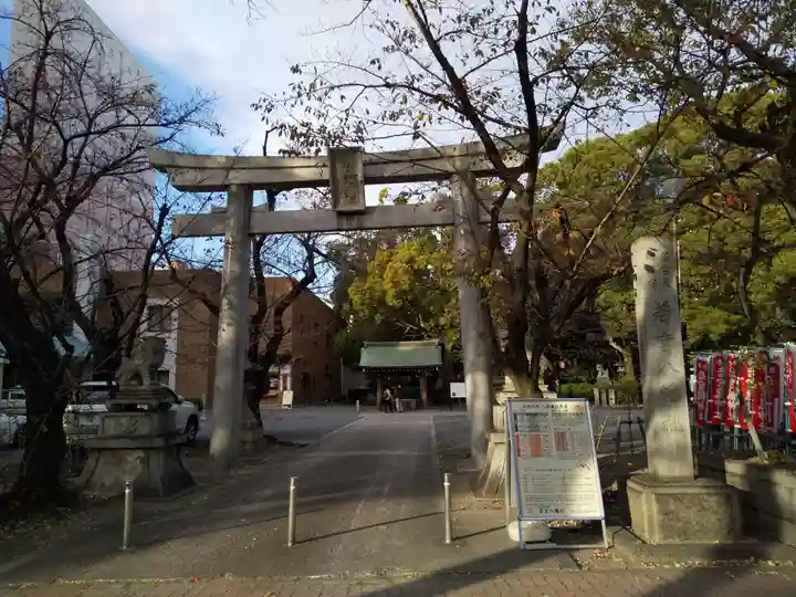 若宮八幡社の鳥居
