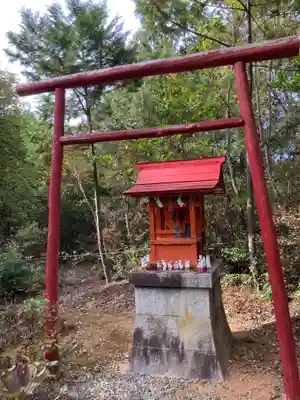 玉野御嶽神社の末社・摂社