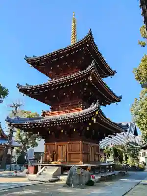 法楽寺の{uncategorized: "未分類", other: "その他", undefined: "問題あり", building: "その他建物", grave: "お墓", sacred_gate: "鳥居", guardian: "狛犬", statue: "像", buddha: "仏像", history: "歴史", nature: "自然", garden: "庭園", animal: "動物", pagoda: "塔", temizu: "手水舎", mountain_gate: "山門・神門", sanctuary: "本殿・本堂", subordinate: "末社・摂社", art: "芸術", scenery: "景色", jizo: "地蔵", ema: "絵馬", goshuin: "御朱印", omikuji: "おみくじ", items: "授与品その他", amulet: "お守り", goshuincho: "御朱印帳", eats: "食事", festival: "お祭り", votive_dance: "神楽", shichigosan: "七五三参", wedding: "結婚式", experience: "体験その他", initially: "初詣", around: "周辺", anti_infection: "感染症対策"}