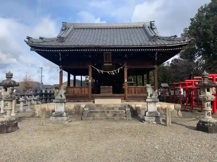 八幡神社の本殿・本堂