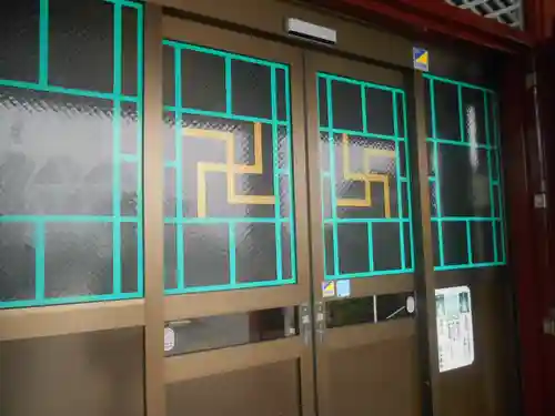 法蔵院の本殿・本堂