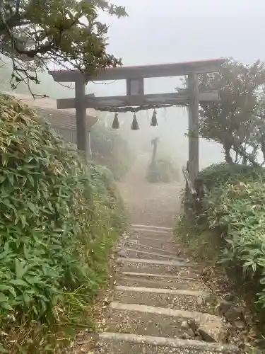 劔山本宮宝蔵石神社(徳島県)