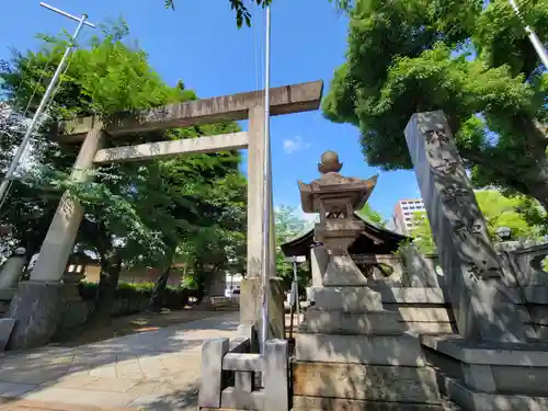 那古野神社の鳥居