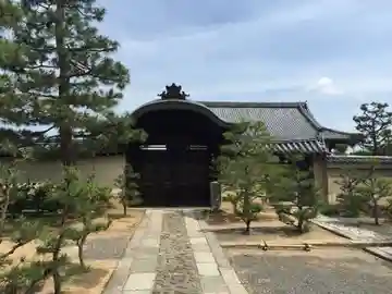 総見院の本殿・本堂