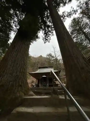 文殊堂の{uncategorized: "未分類", other: "その他", undefined: "問題あり", building: "その他建物", grave: "お墓", sacred_gate: "鳥居", guardian: "狛犬", statue: "像", buddha: "仏像", history: "歴史", nature: "自然", garden: "庭園", animal: "動物", pagoda: "塔", temizu: "手水舎", mountain_gate: "山門・神門", sanctuary: "本殿・本堂", subordinate: "末社・摂社", art: "芸術", scenery: "景色", jizo: "地蔵", ema: "絵馬", goshuin: "御朱印", omikuji: "おみくじ", items: "授与品その他", amulet: "お守り", goshuincho: "御朱印帳", eats: "食事", festival: "お祭り", votive_dance: "神楽", shichigosan: "七五三参", wedding: "結婚式", experience: "体験その他", initially: "初詣", around: "周辺", anti_infection: "感染症対策"}