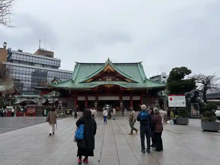 神田神社(神田明神)の{uncategorized: "未分類", other: "その他", undefined: "問題あり", building: "その他建物", grave: "お墓", sacred_gate: "鳥居", guardian: "狛犬", statue: "像", buddha: "仏像", history: "歴史", nature: "自然", garden: "庭園", animal: "動物", pagoda: "塔", temizu: "手水舎", mountain_gate: "山門・神門", sanctuary: "本殿・本堂", subordinate: "末社・摂社", art: "芸術", scenery: "景色", jizo: "地蔵", ema: "絵馬", goshuin: "御朱印", omikuji: "おみくじ", items: "授与品その他", amulet: "お守り", goshuincho: "御朱印帳", eats: "食事", festival: "お祭り", votive_dance: "神楽", shichigosan: "七五三参", wedding: "結婚式", experience: "体験その他", initially: "初詣", around: "周辺", anti_infection: "感染症対策"}