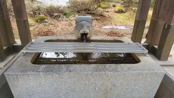 上杉神社の手水舎