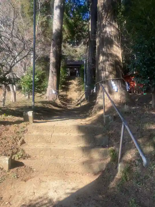 八幡神社の{uncategorized: "未分類", other: "その他", undefined: "問題あり", building: "その他建物", grave: "お墓", sacred_gate: "鳥居", guardian: "狛犬", statue: "像", buddha: "仏像", history: "歴史", nature: "自然", garden: "庭園", animal: "動物", pagoda: "塔", temizu: "手水舎", mountain_gate: "山門・神門", sanctuary: "本殿・本堂", subordinate: "末社・摂社", art: "芸術", scenery: "景色", jizo: "地蔵", ema: "絵馬", goshuin: "御朱印", omikuji: "おみくじ", items: "授与品その他", amulet: "お守り", goshuincho: "御朱印帳", eats: "食事", festival: "お祭り", votive_dance: "神楽", shichigosan: "七五三参", wedding: "結婚式", experience: "体験その他", initially: "初詣", around: "周辺", anti_infection: "感染症対策"}