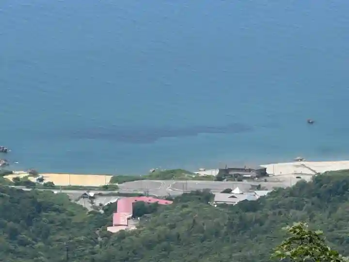 彌彦神社奥宮(御神廟)(新潟県)