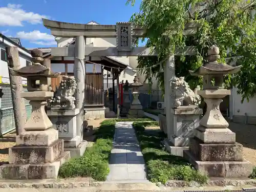 八幡神社の鳥居