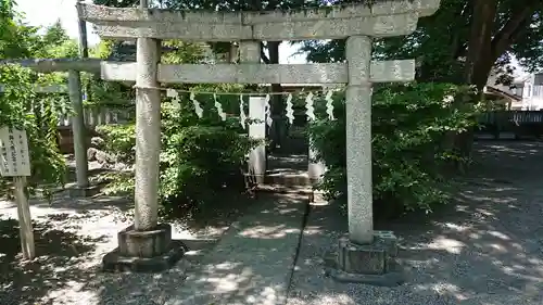 高城神社の末社