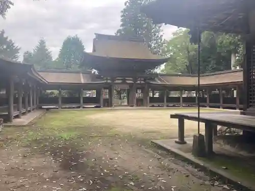 油日神社の建物その他