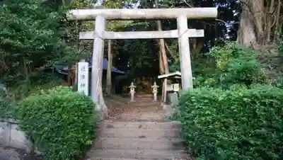近津神社の鳥居