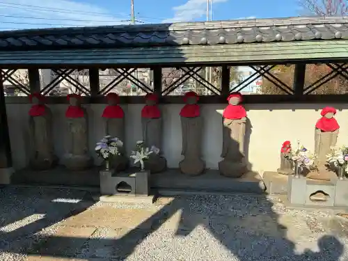 貞昌院の{uncategorized: "未分類", other: "その他", undefined: "問題あり", building: "その他建物", grave: "お墓", sacred_gate: "鳥居", guardian: "狛犬", statue: "像", buddha: "仏像", history: "歴史", nature: "自然", garden: "庭園", animal: "動物", pagoda: "塔", temizu: "手水舎", mountain_gate: "山門・神門", sanctuary: "本殿・本堂", subordinate: "末社・摂社", art: "芸術", scenery: "景色", jizo: "地蔵", ema: "絵馬", goshuin: "御朱印", omikuji: "おみくじ", items: "授与品その他", amulet: "お守り", goshuincho: "御朱印帳", eats: "食事", festival: "お祭り", votive_dance: "神楽", shichigosan: "七五三参", wedding: "結婚式", experience: "体験その他", initially: "初詣", around: "周辺", anti_infection: "感染症対策"}