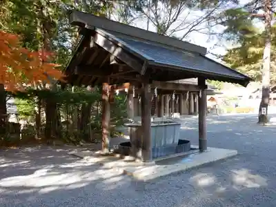 身曾岐神社の手水舎