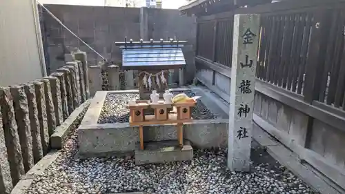 金山神社の末社