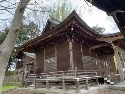 諏方神社の本殿・本堂