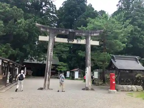 出羽神社(出羽三山神社)～三神合祭殿～(山形県)